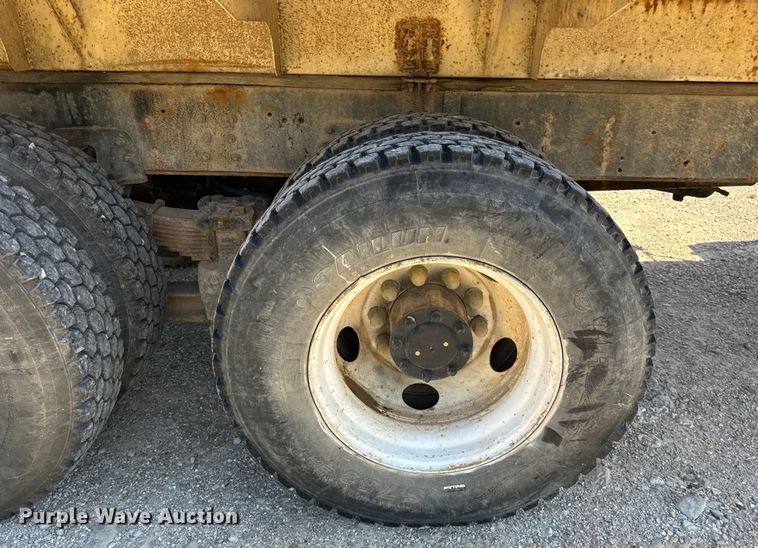 image for item EH7010 2000 Chevrolet C8500 fertilizer delivery truck