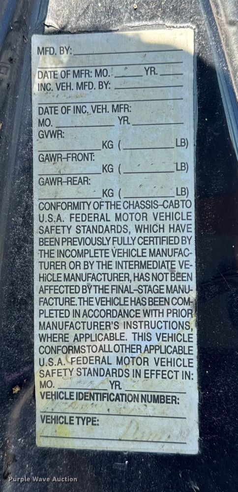 image for item EH7010 2000 Chevrolet C8500 fertilizer delivery truck