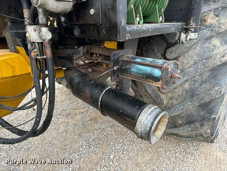 image for item EH7013 Ag-Chem Ag-Gator 1004 manure spreader