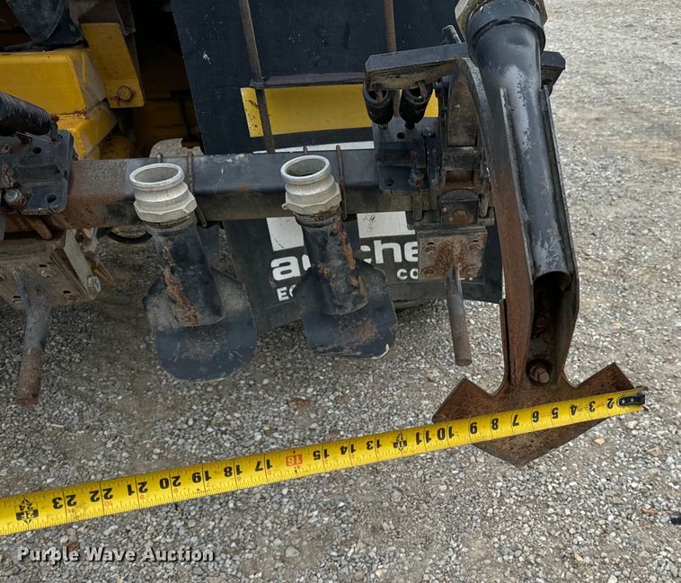 image for item EH7013 Ag-Chem Ag-Gator 1004 manure spreader