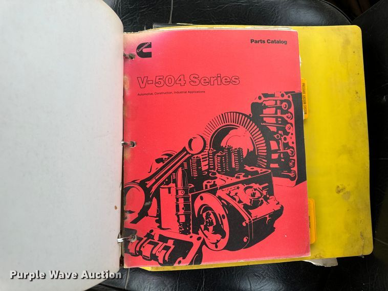 image for item EH7013 Ag-Chem Ag-Gator 1004 manure spreader