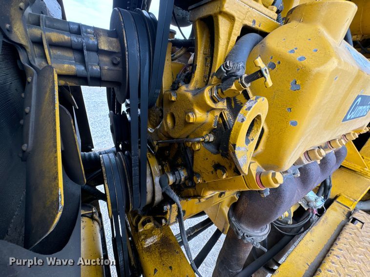 image for item EH7013 Ag-Chem Ag-Gator 1004 manure spreader