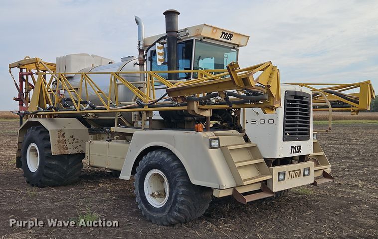 image for item EI8374 Tyler 4300 sprayer