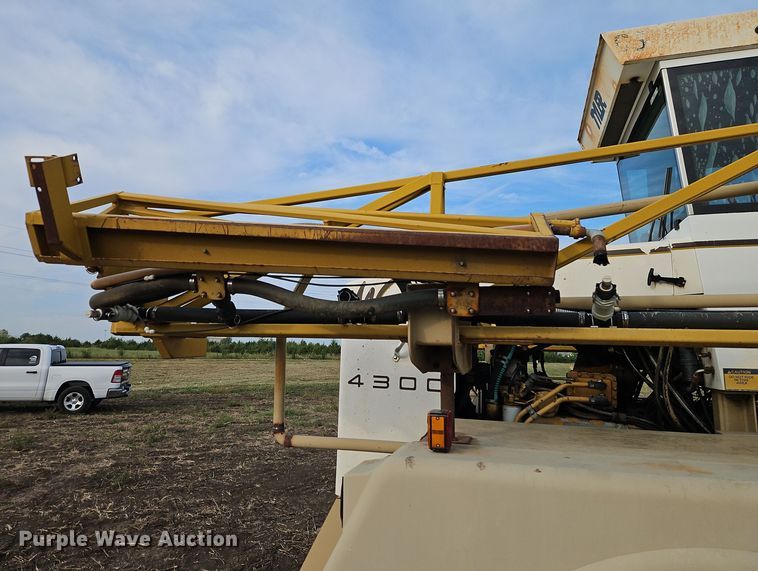 image for item EI8374 Tyler 4300 sprayer