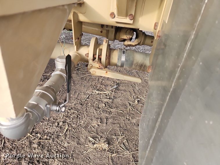 image for item EI8374 Tyler 4300 sprayer