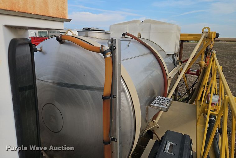 image for item EI8374 Tyler 4300 sprayer