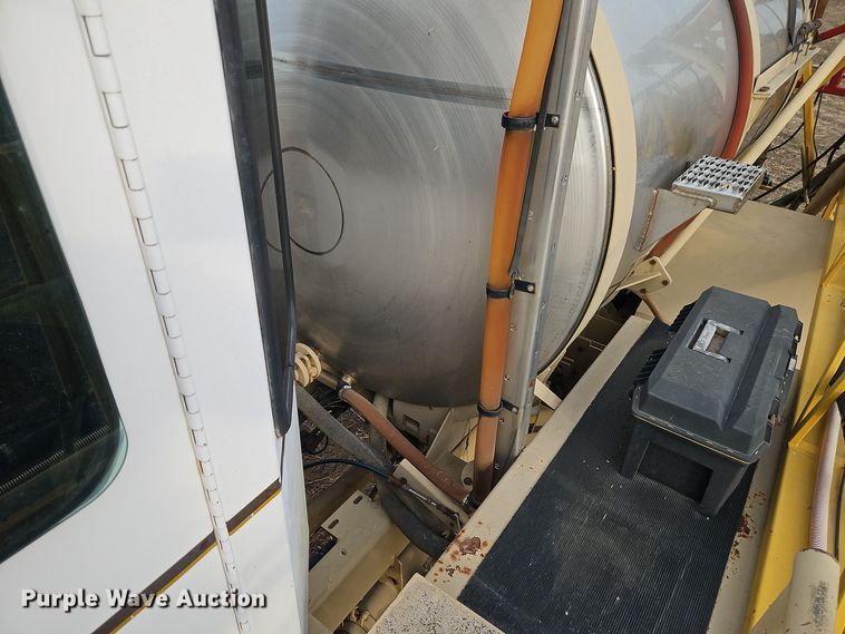 image for item EI8374 Tyler 4300 sprayer