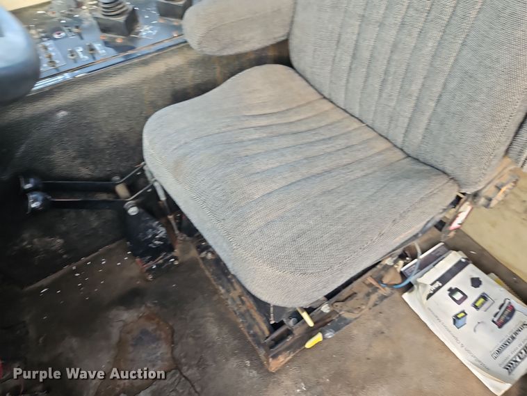 image for item EI8374 Tyler 4300 sprayer