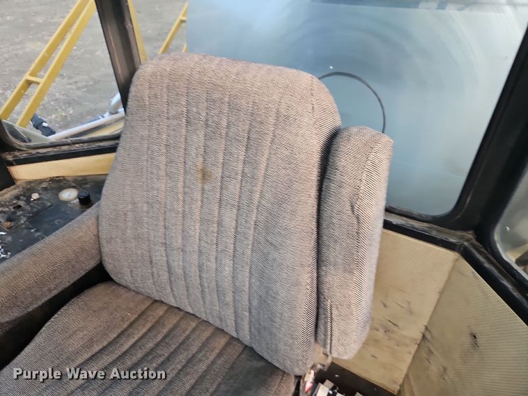 image for item EI8374 Tyler 4300 sprayer