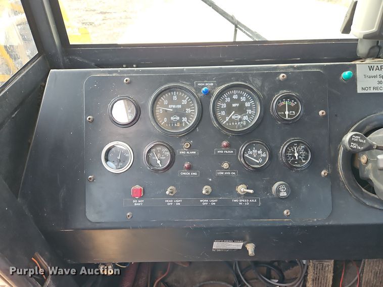 image for item EI8374 Tyler 4300 sprayer