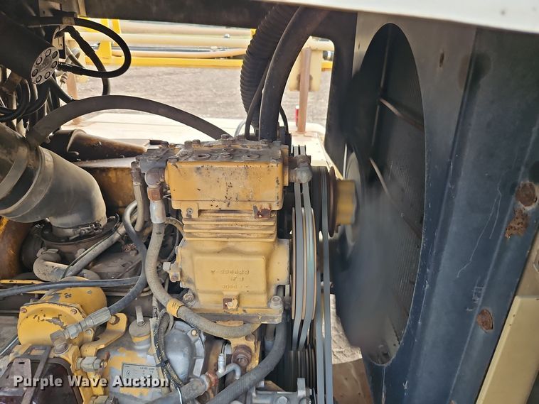 image for item EI8374 Tyler 4300 sprayer