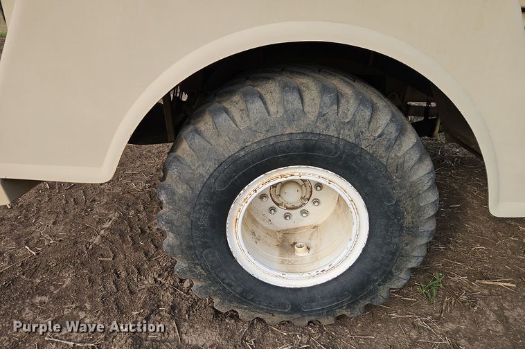 image for item EI8374 Tyler 4300 sprayer