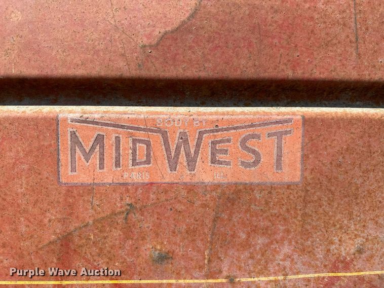 image for item EJ8886 1988 GMC C6D042 grain truck