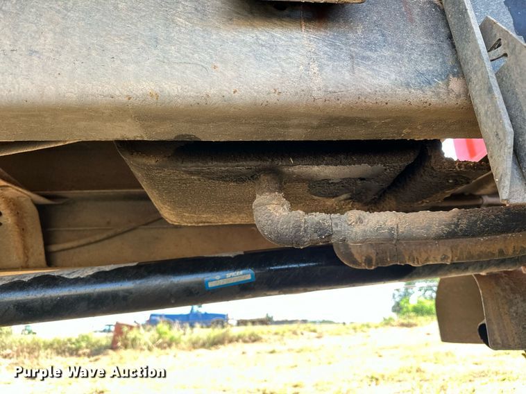 image for item EJ8886 1988 GMC C6D042 grain truck