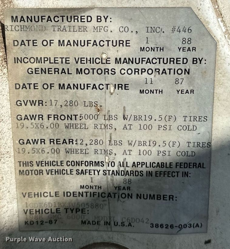 image for item EJ8886 1988 GMC C6D042 grain truck