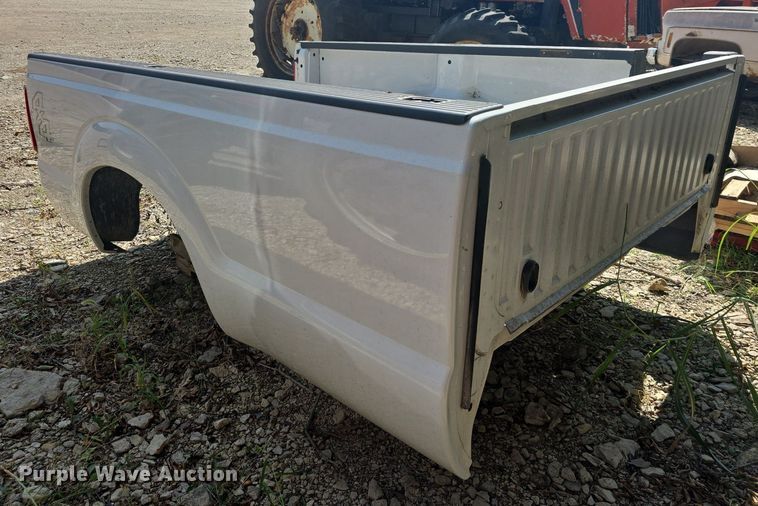image for item EK2128 Pickup bed