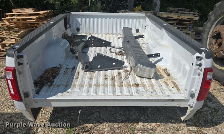 image for item EK2128 Pickup bed