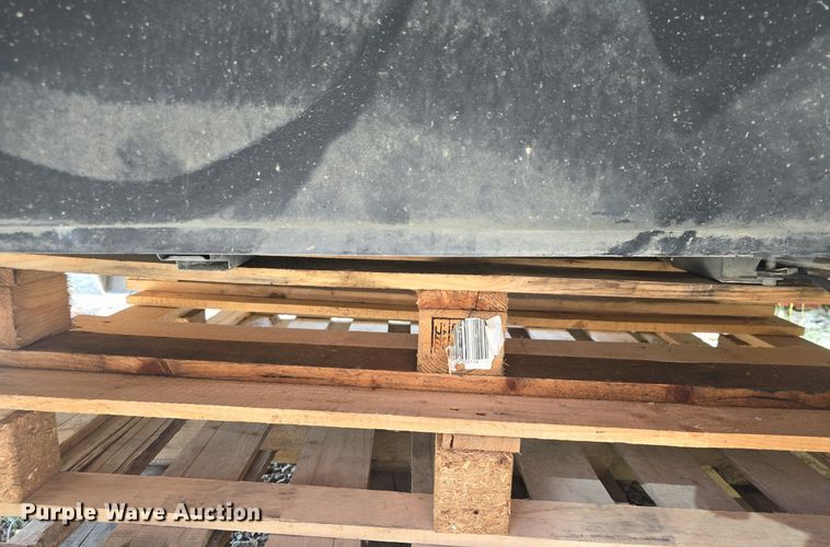 image for item EK2128 Pickup bed