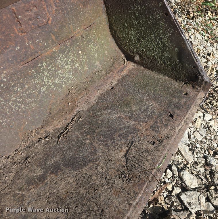 image for item EK2129 John Deere 46A loader