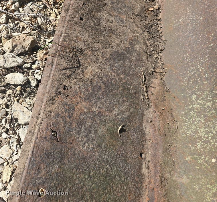 image for item EK2129 John Deere 46A loader