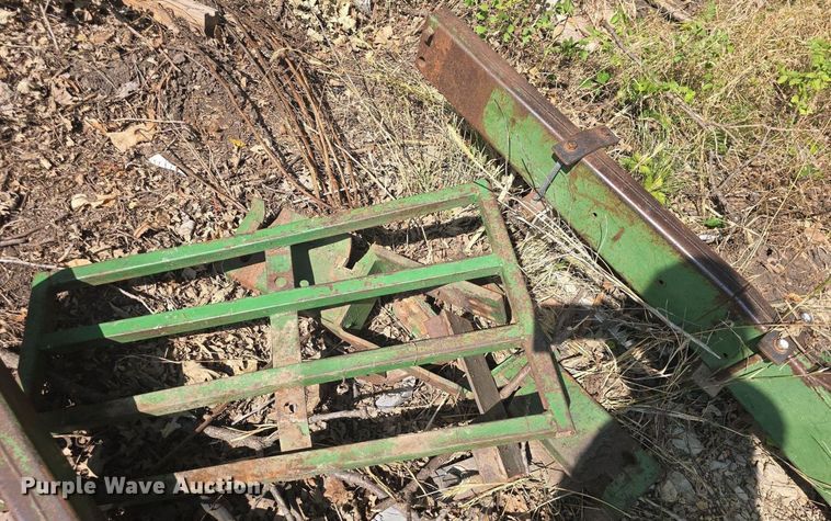 image for item EK2129 John Deere 46A loader