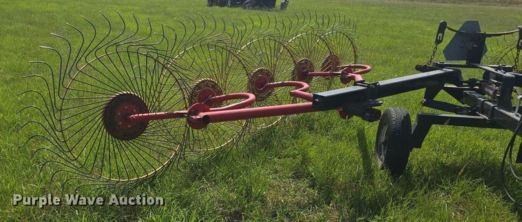 image for item EK2130 KM hay rake