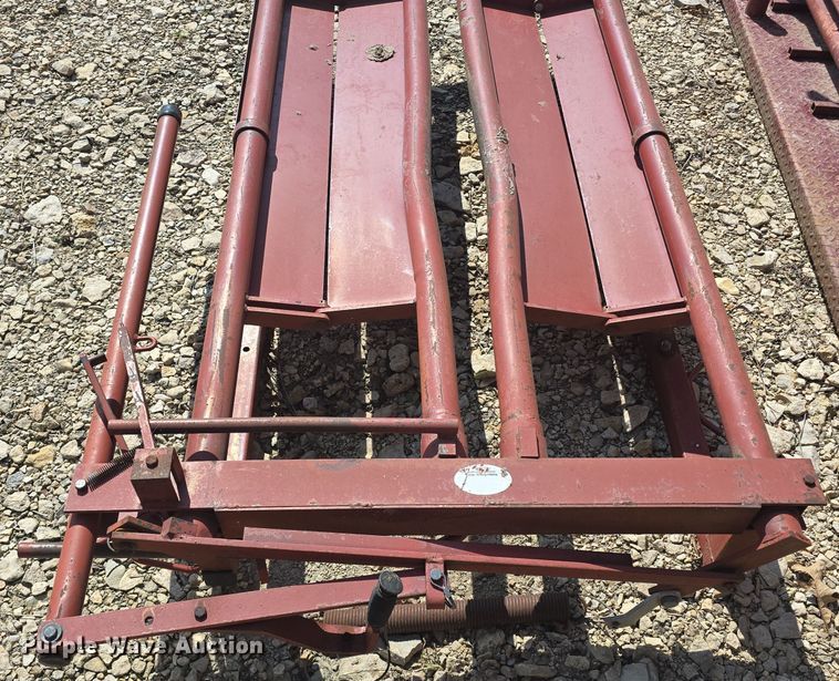 image for item EK2136 Stampede Steel head chute