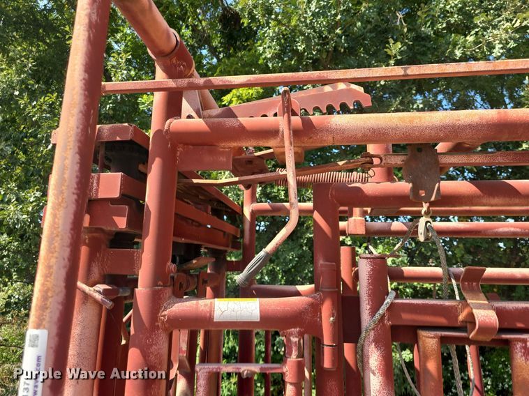 image for item EK2137 Stampede Steel livestock chute