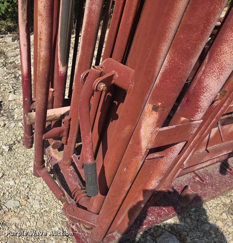 image for item EK2137 Stampede Steel livestock chute