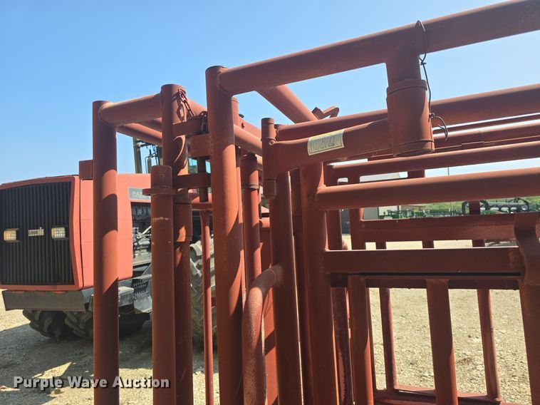 image for item EK2137 Stampede Steel livestock chute