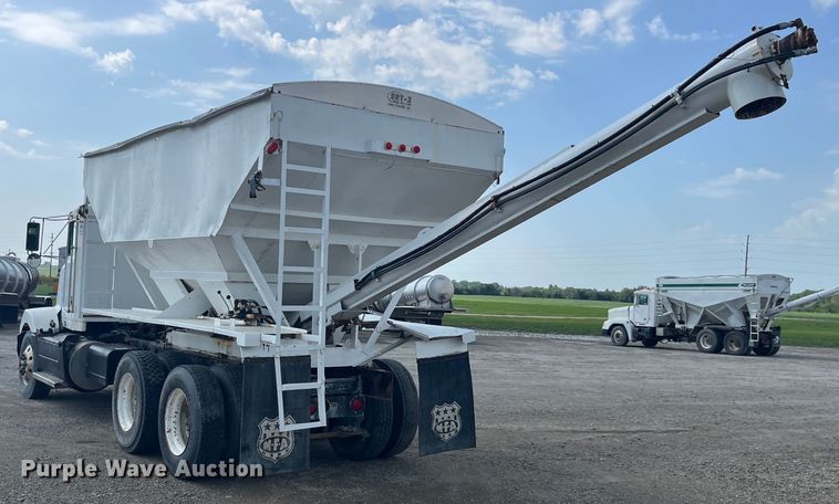 image for item EK8989 1995 Kenworth fertilizer delivery truck