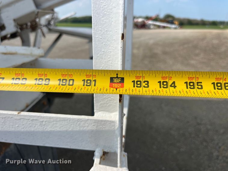 image for item EK8989 1995 Kenworth fertilizer delivery truck