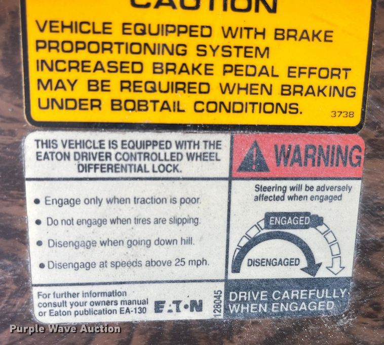 image for item EK8989 1995 Kenworth fertilizer delivery truck