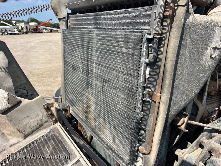 image for item EK8989 1995 Kenworth fertilizer delivery truck