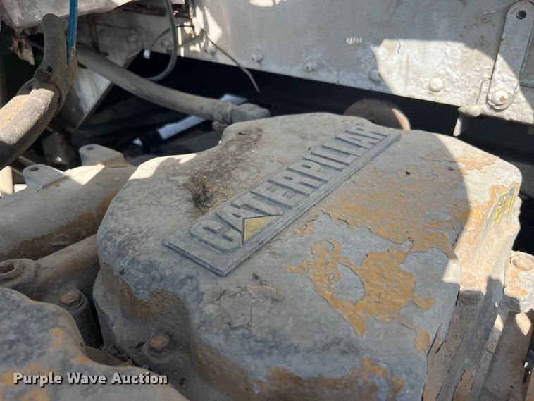 image for item EK8989 1995 Kenworth fertilizer delivery truck