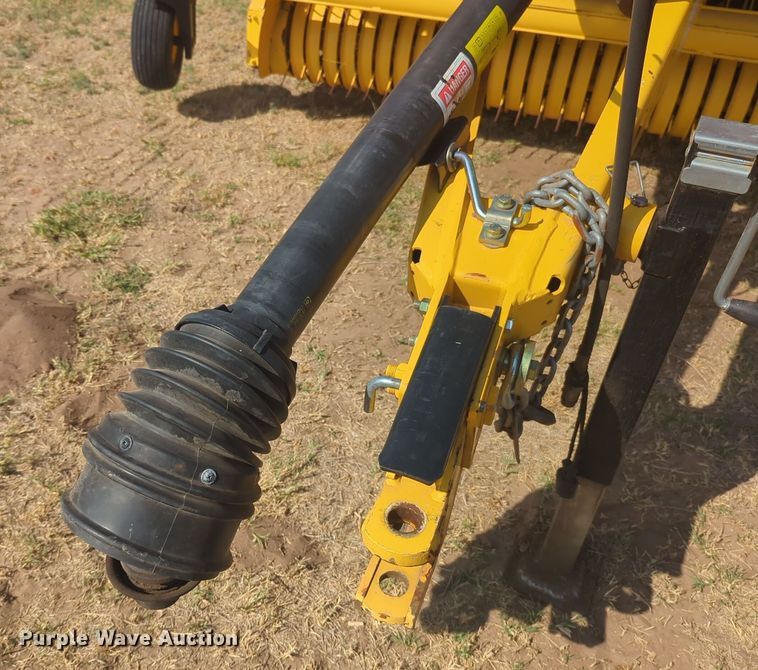 image for item EQ2188 2022 New Holland RB560 round baler