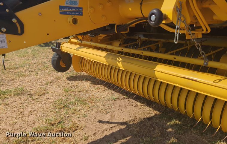 image for item EQ2188 2022 New Holland RB560 round baler