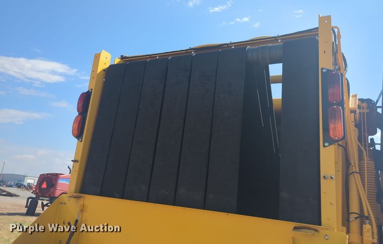 image for item EQ2188 2022 New Holland RB560 round baler