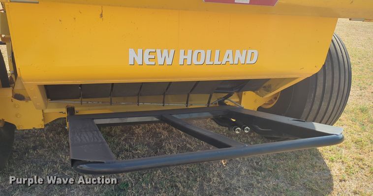 image for item EQ2188 2022 New Holland RB560 round baler