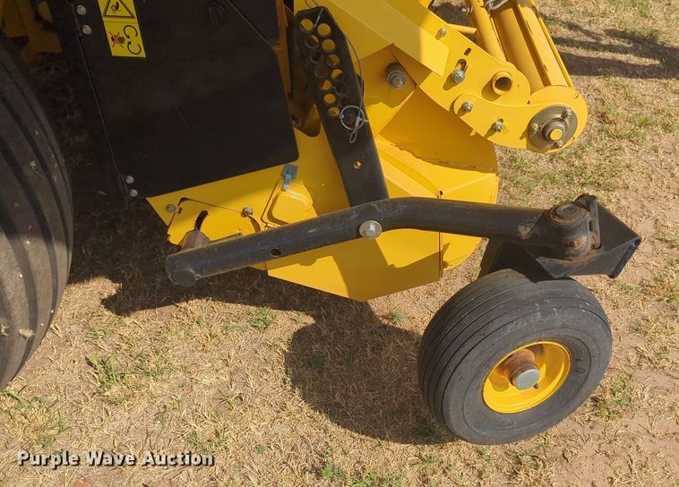 image for item EQ2188 2022 New Holland RB560 round baler