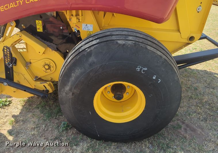 image for item EQ2188 2022 New Holland RB560 round baler