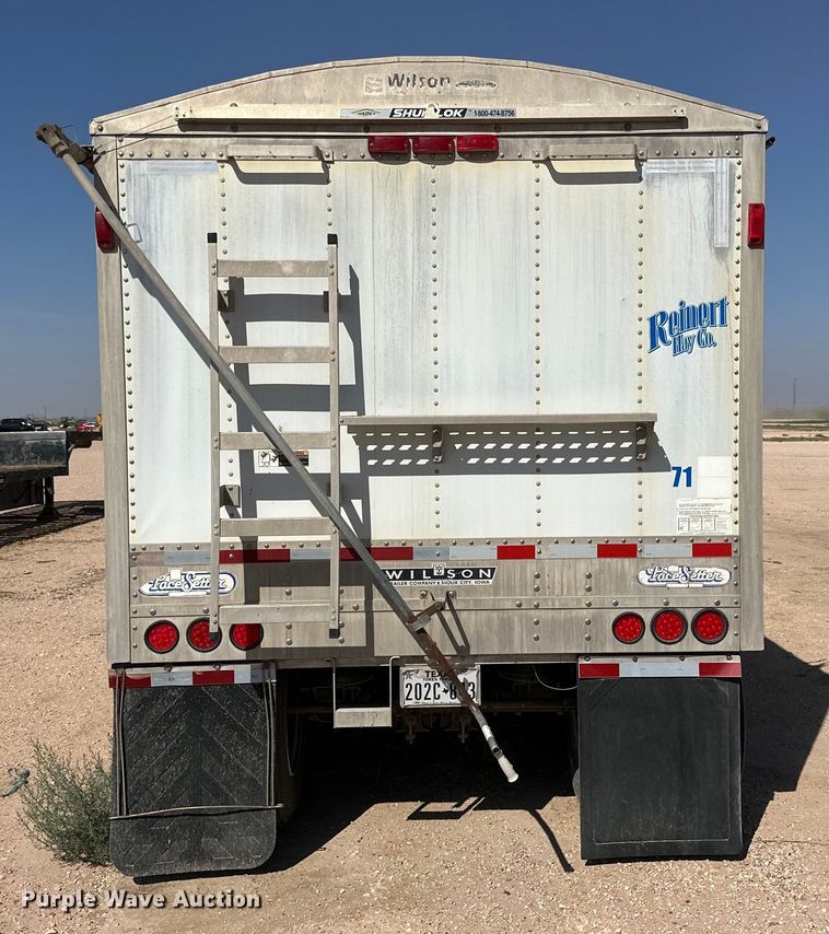 image for item IB9479 2008 Wilson DWH-500 grain trailer