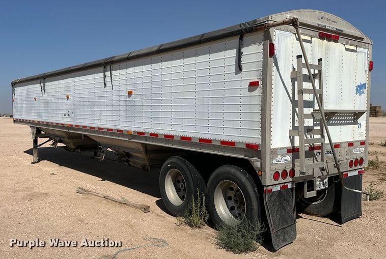 image for item IB9479 2008 Wilson DWH-500 grain trailer