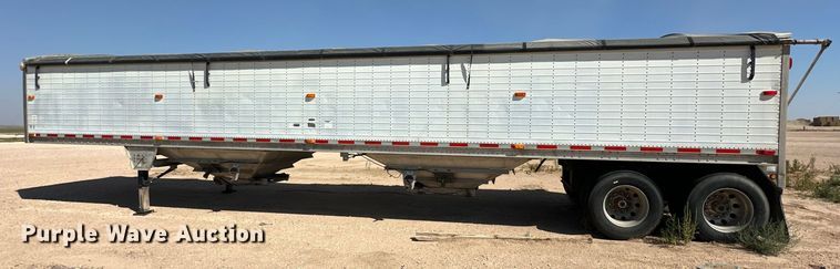 image for item IB9479 2008 Wilson DWH-500 grain trailer