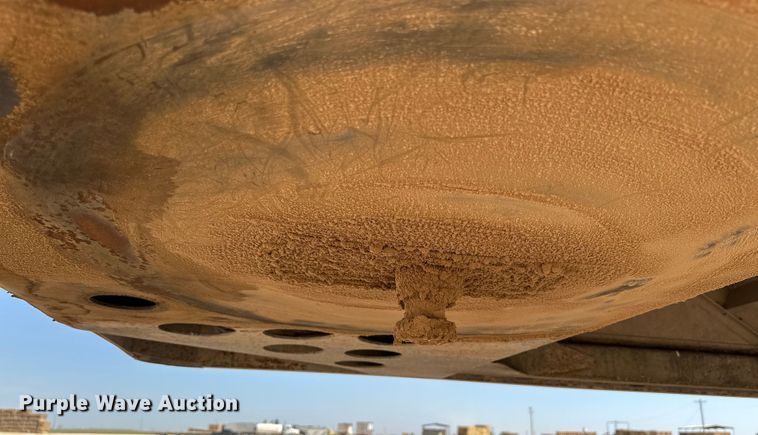 image for item IB9479 2008 Wilson DWH-500 grain trailer