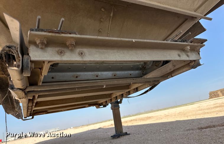 image for item IB9479 2008 Wilson DWH-500 grain trailer