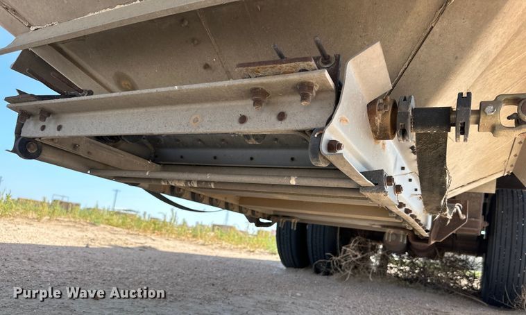 image for item IB9479 2008 Wilson DWH-500 grain trailer