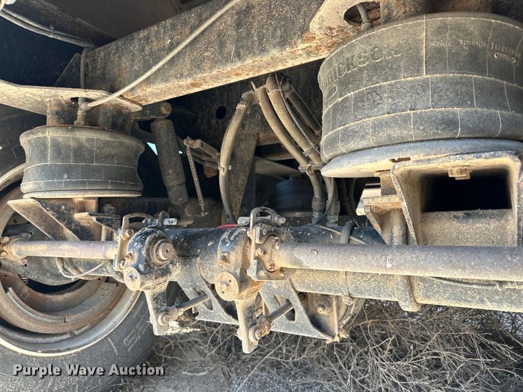 image for item IB9479 2008 Wilson DWH-500 grain trailer