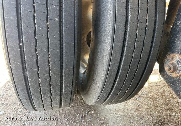 image for item IB9479 2008 Wilson DWH-500 grain trailer