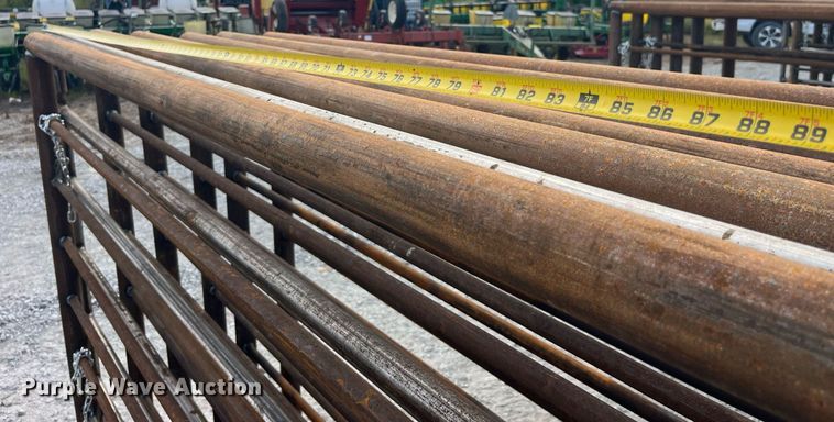 image for item LC9175 (6) 24' L livestock panels 